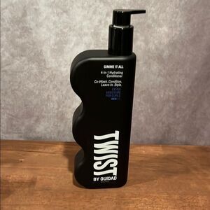 Ouidad Gimme It All Twist 4-in-1 CoWash Hydrating Conditioner